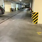 House Апартаменты *